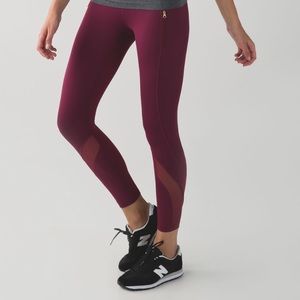 Lululemon Run Inspire Tight II Dashing Purple